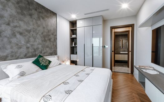 Sunshine Diamond River