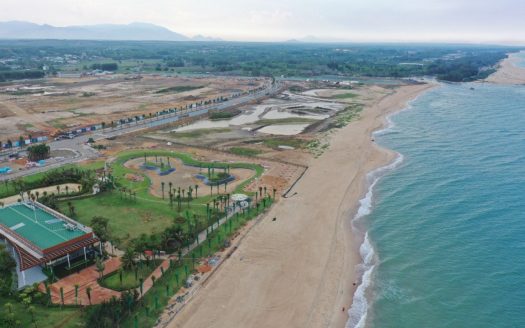Venezia Beach Hàm Tân