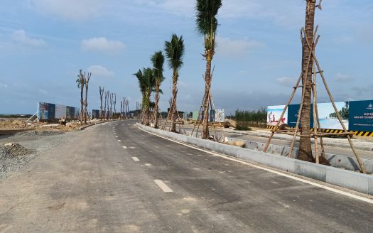 Venezia Beach Hàm Tân